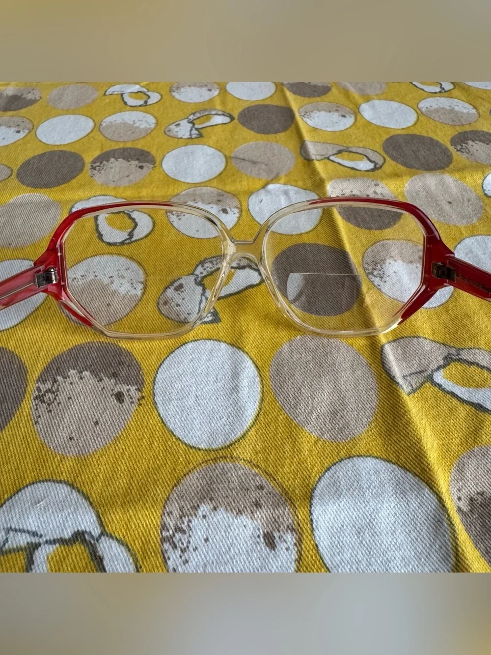 Vintage Magnivision red ombre reader glasses +2.50